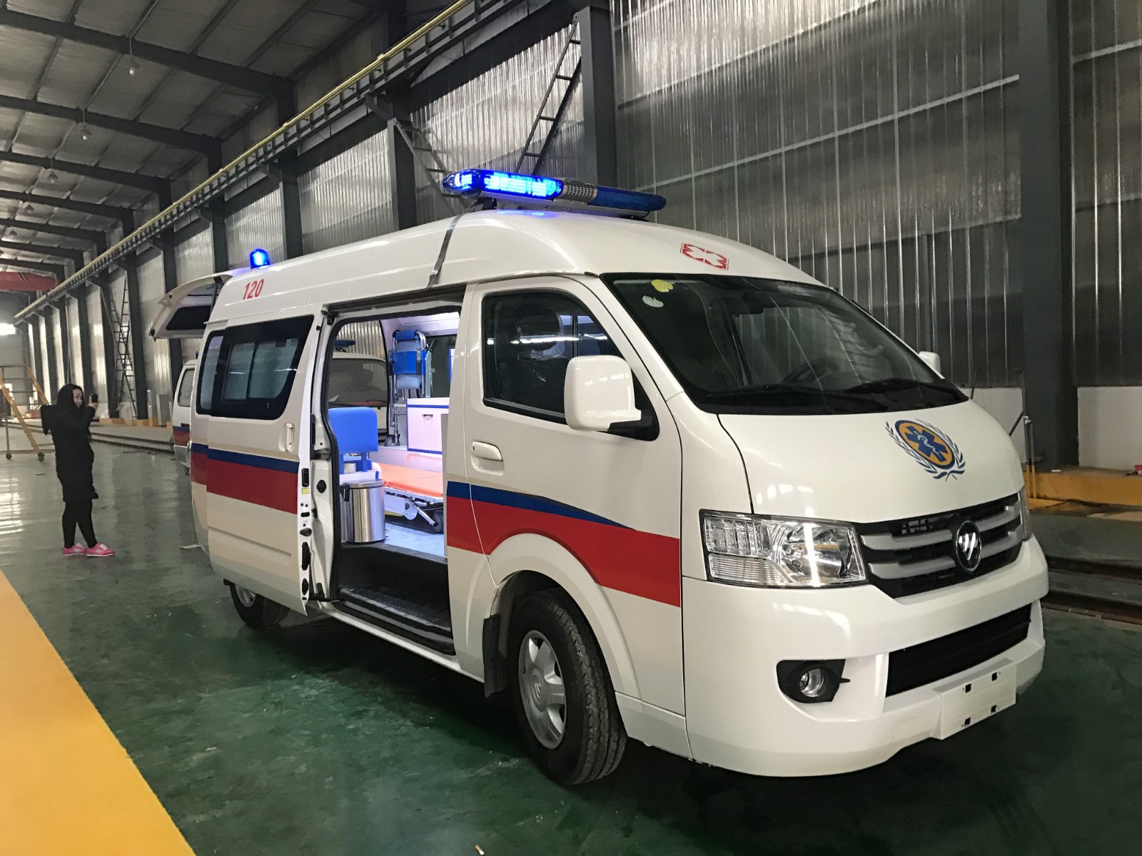 溆浦县救护车转院